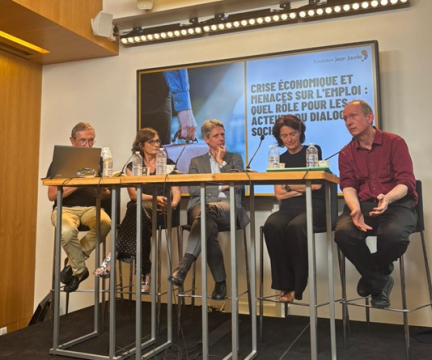 Dialogue social et prévention des licenciements : priorité à l'anticipation