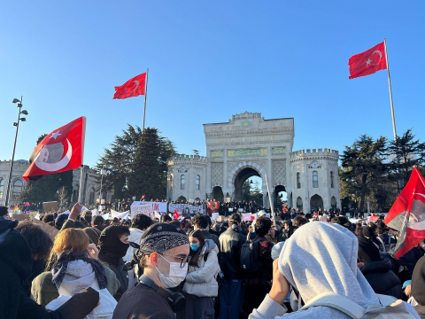 Manifestations en Turquie : le peuple aspire à des élections démocratiques